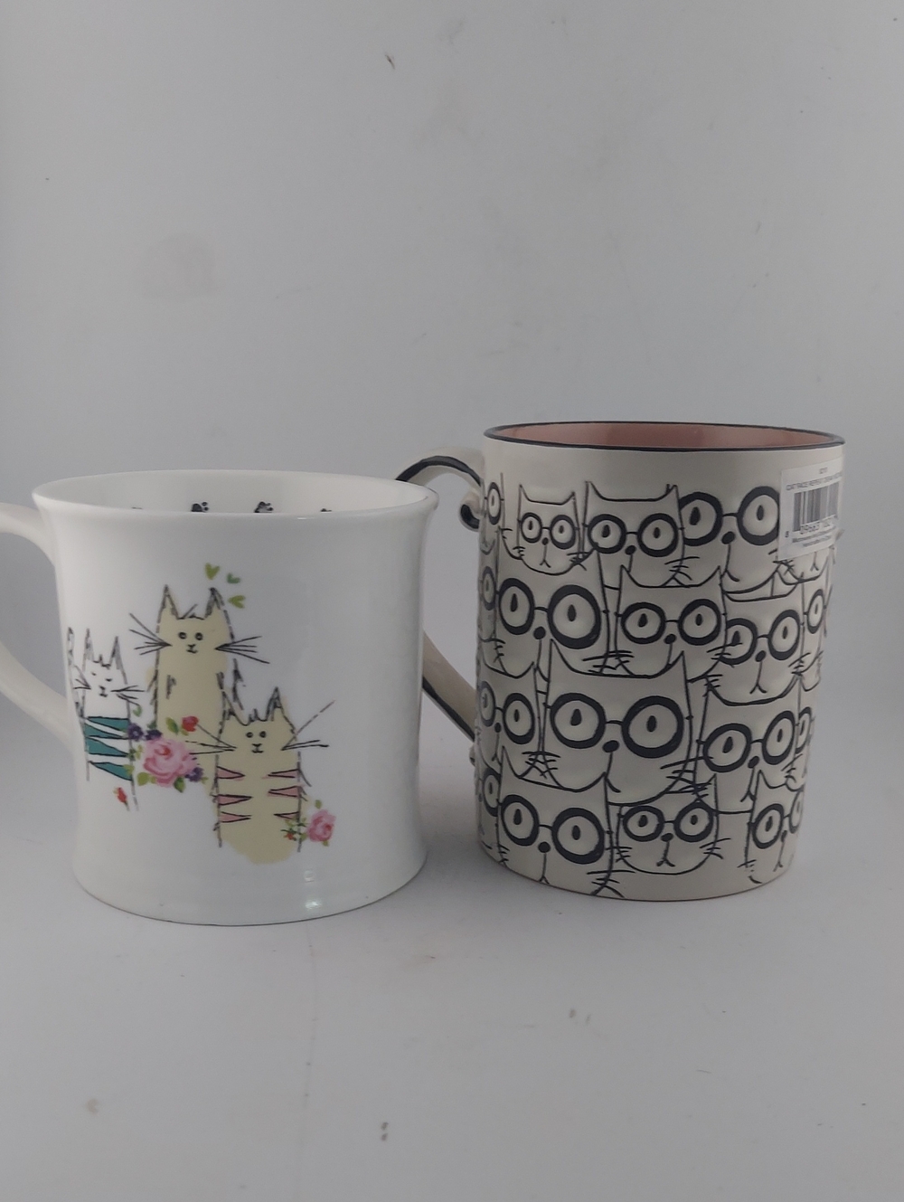 Cute Cat Ceramic Mug in White with Cat Pattern Set Of Two